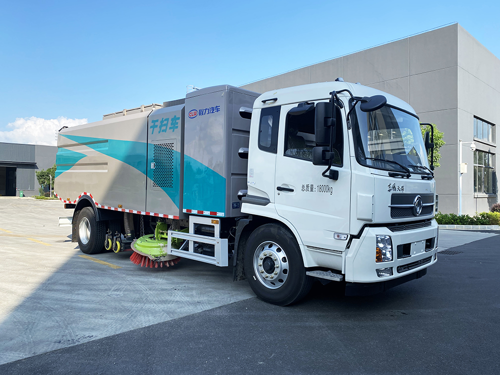 CL5180TXCB新能源东风天锦纯电动干扫吸尘车