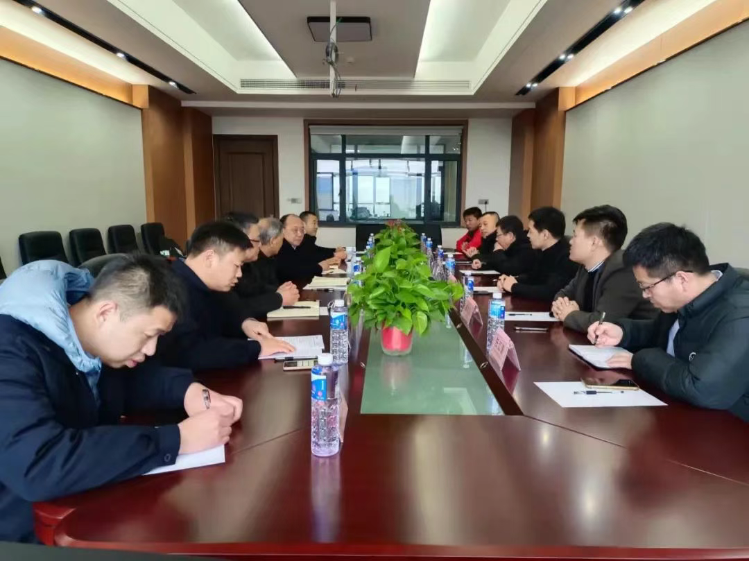 程力汽车新闻头条：陕重汽销售公司副总经理田明一行新春首站赴程力集团调研并指导工作